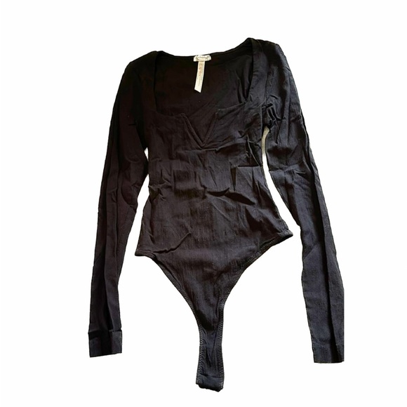 Free People Tops - FP 🌟 Long Sleeve Body Suit